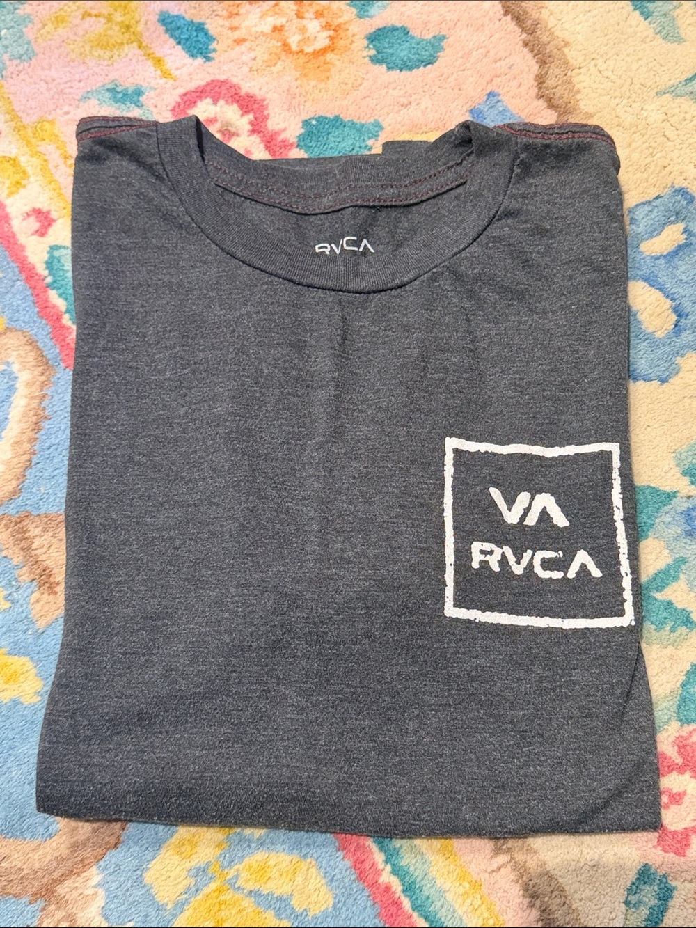 RVCA Heather Grey Short-Sleeve Tee with White  Logo